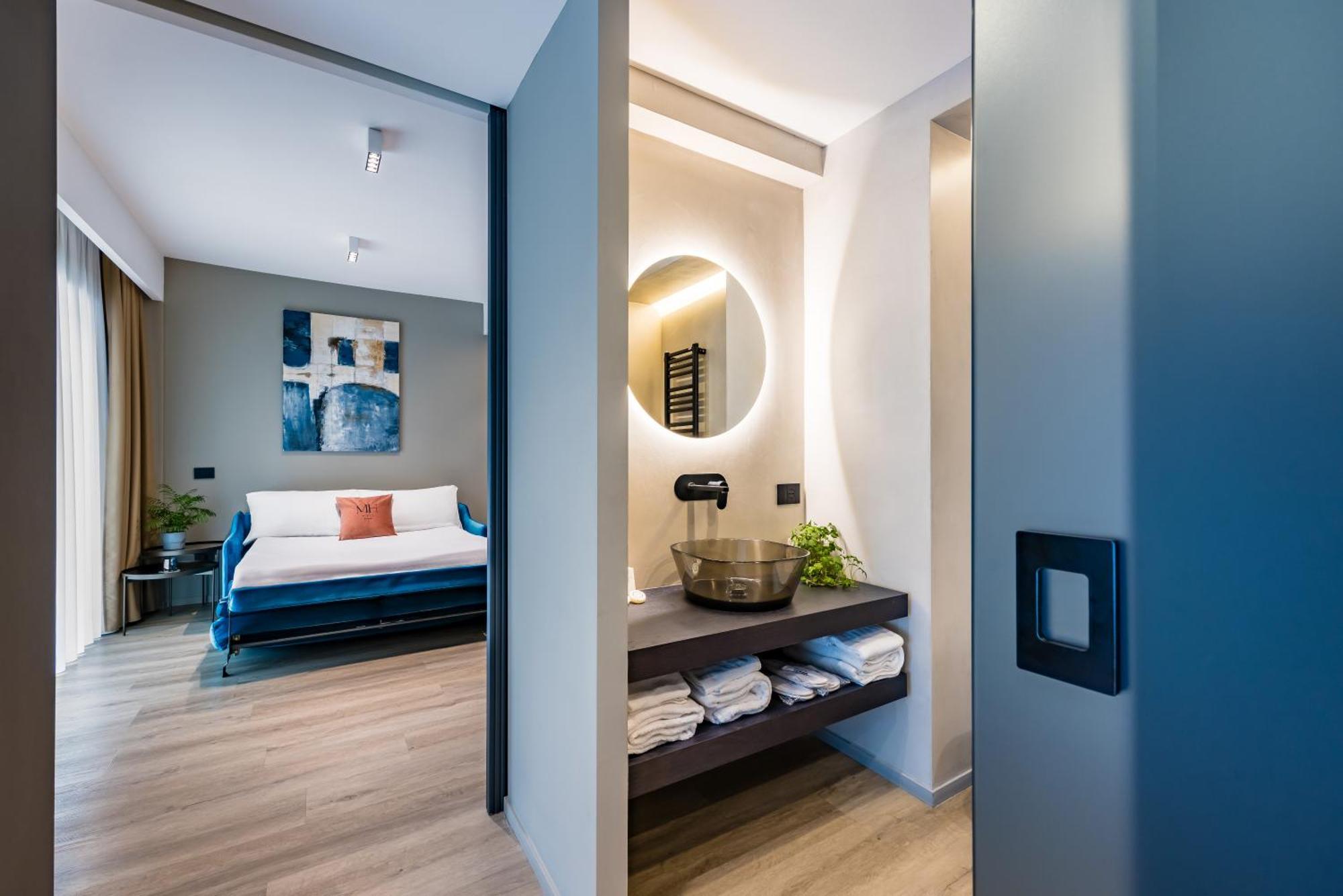 Mh Suites Plebiscito Naples Extérieur photo