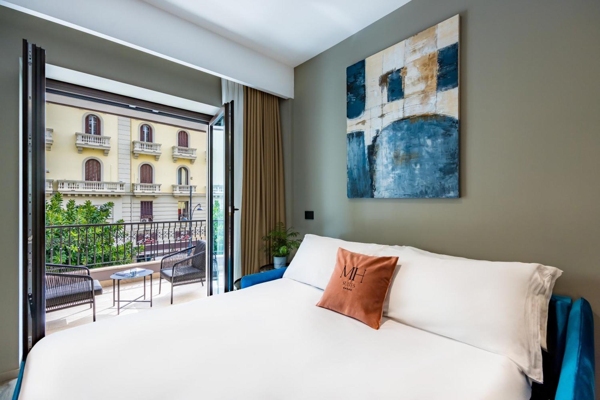 Mh Suites Plebiscito Naples Extérieur photo